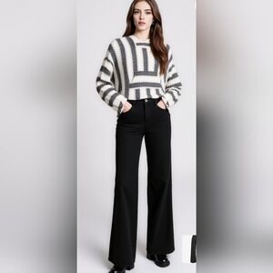 NWT Desing Baja Style Striped Hoodie Sweater Cream Black Festival Size M Poncho